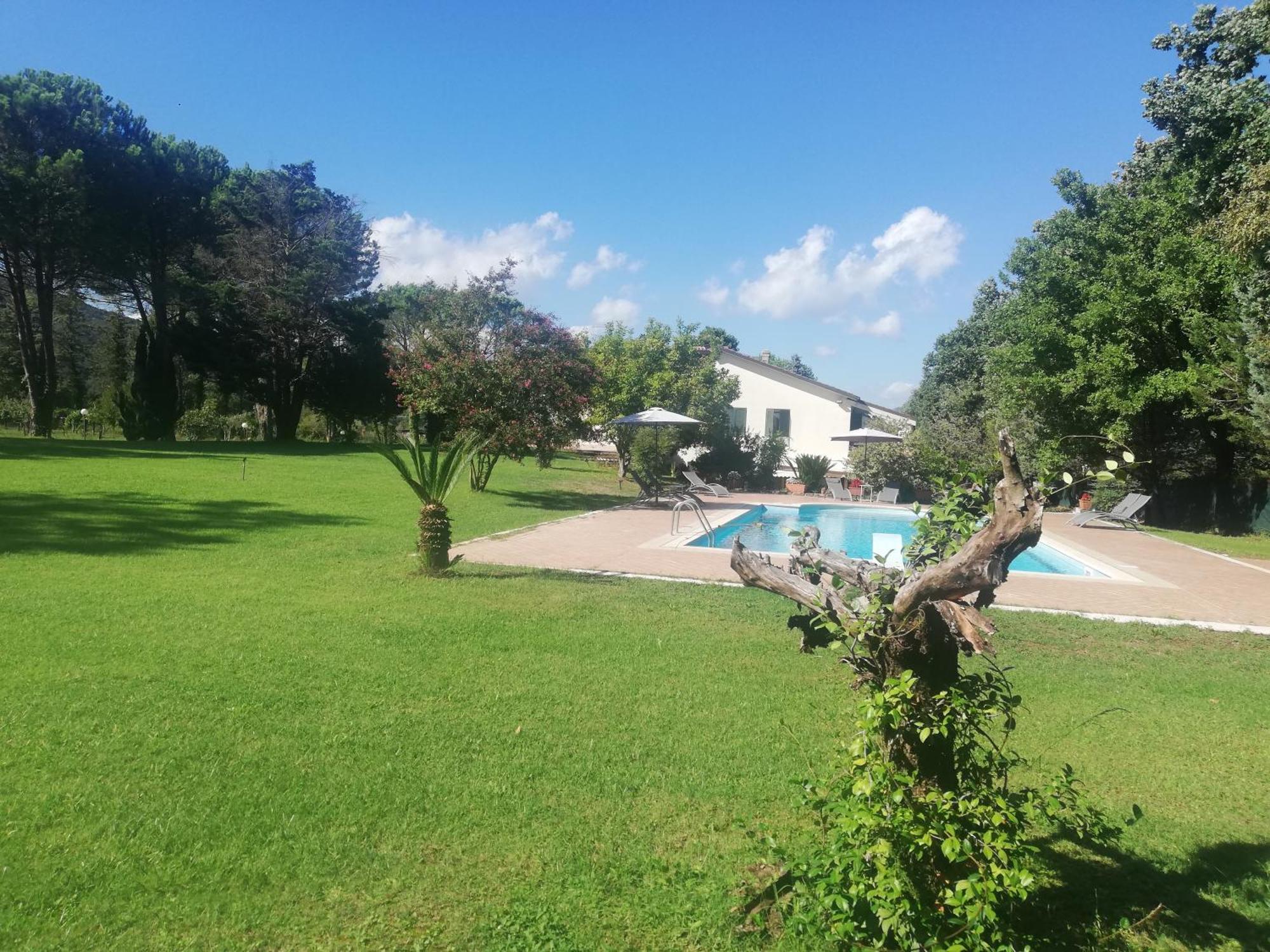 Villa Marila relax con piscina in campagna Pietramelara Esterno foto