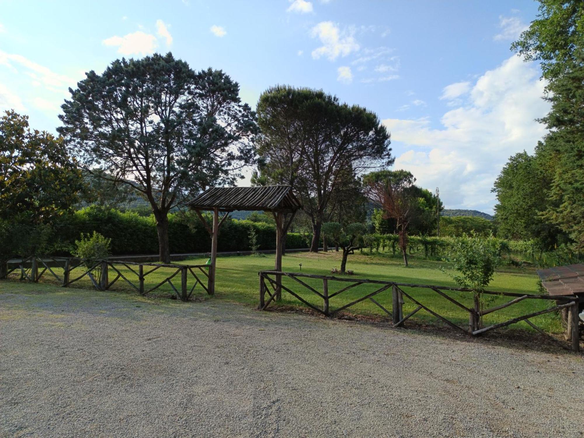 Villa Marila relax con piscina in campagna Pietramelara Esterno foto